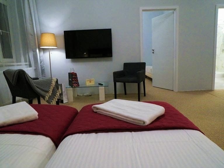 Holiday Suites Cracow Krakow Exterior photo